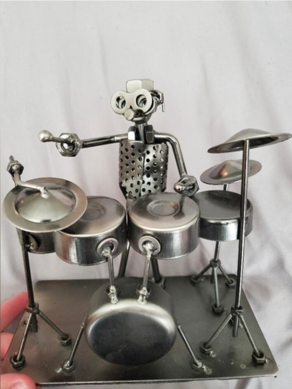 Metal Figure - Picture 2 of 2